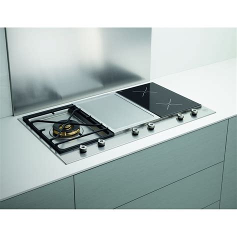 gas ceramic or induction hob